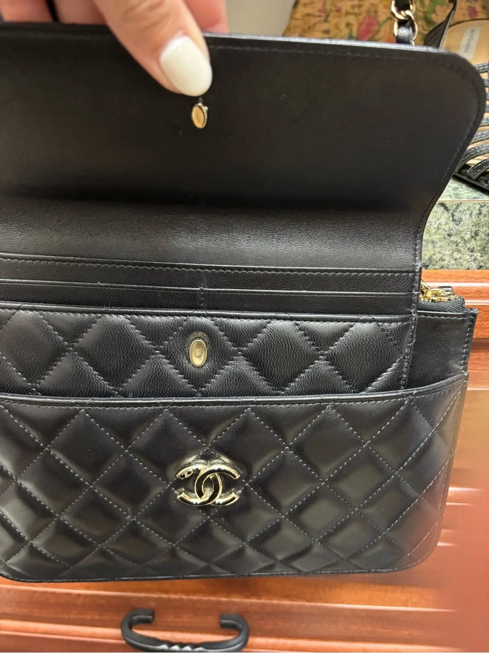 CHANEL Black Quilted Leather Crossbody Set with Gold Chain full set